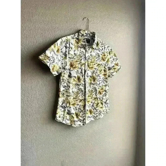 Denim & Flower Floral Medium Yellow Hawaiian Shirt Short Sleeve Button-up - Picture 2 of 7